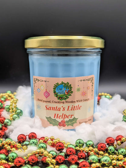 Santa’s Little Helper scented candle with wooden wick-Oak and Holly