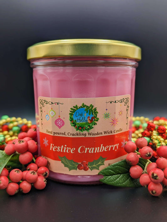 Festive Cranberry Scented Candle with wooden wick - Oak and Holly